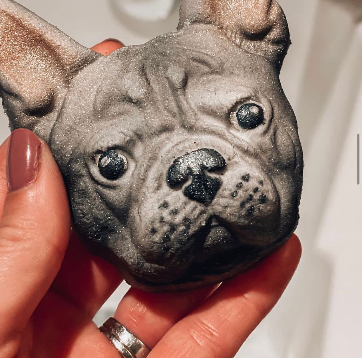 Pink Bubble Bath Co Bath Bomb - Frenchie