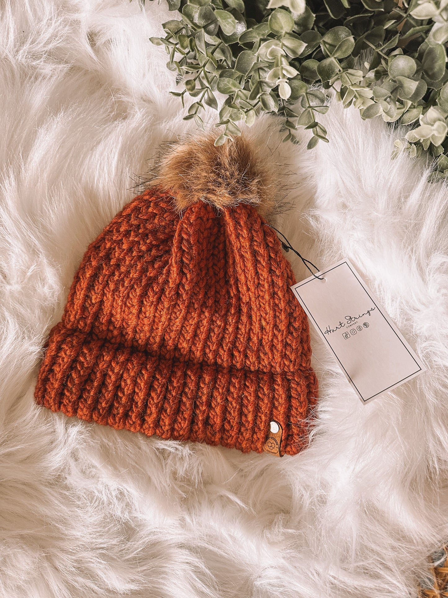 Hart Strings Knit Toque - Rust
