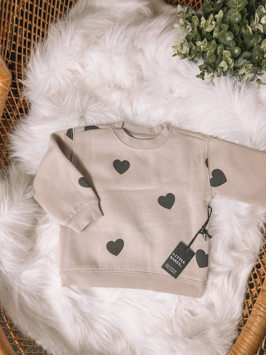 The BRUNETTE Label Little Babes "ALL OVER HEARTS" Crewneck in Oyster