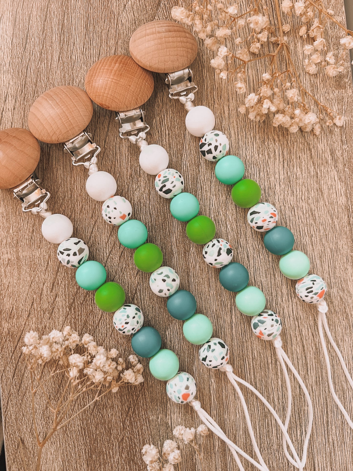 Hart Strings Soother Clips - Ombre Green Terrazo