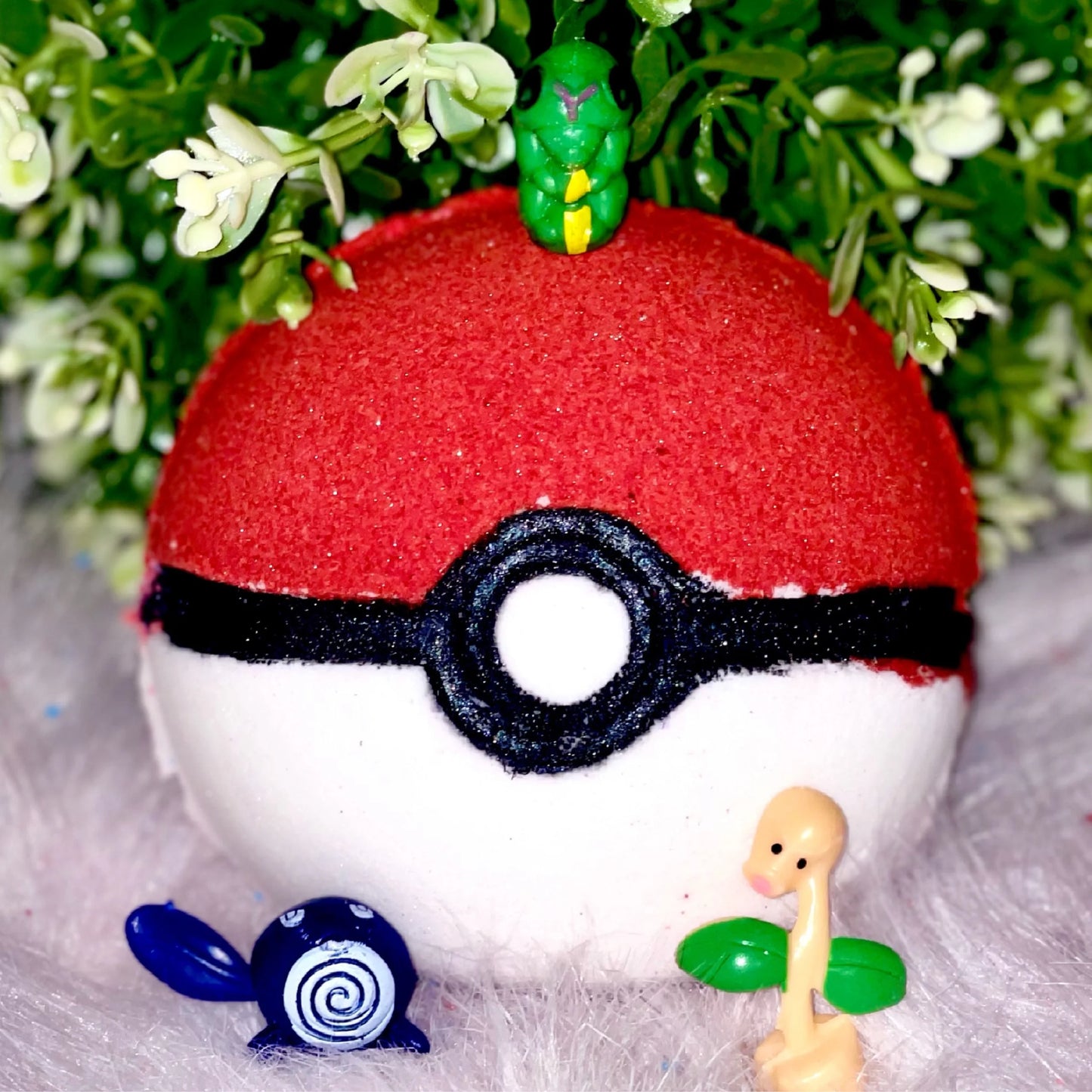 Pink Bubble Bath Co Bath Bomb - Pokeball